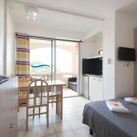 Semesteranläggning (resort) Agathea Studio 2 Pers *